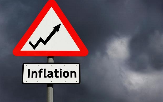 The Fed Biarkan Inflasi Diatas 2 %, Dolar Koreksi Turun