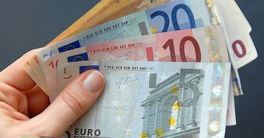 Data Indeks PMI Zona Euro Turun Dibawah Perkiraan, Euro Terkoreksi 