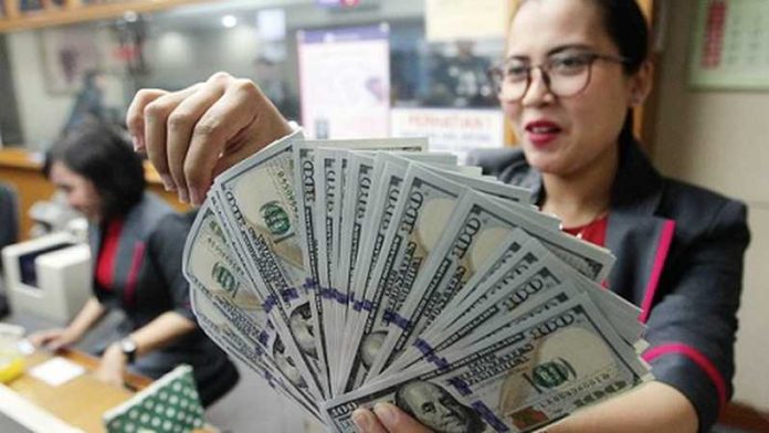 dolar menuju kenaikan mingguan