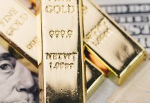 Harga Emas Kembali Melemah di Tengah Sinyal Pasar Saling Bertentangan