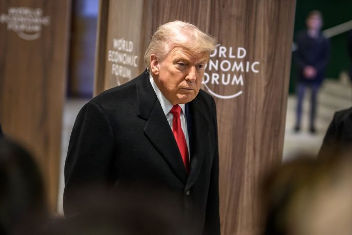 trump umumkan kesepakatan soal Greenland